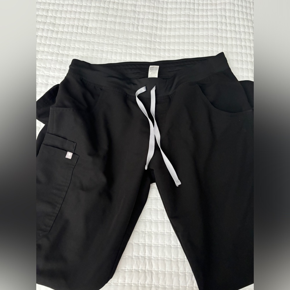Figs pants
